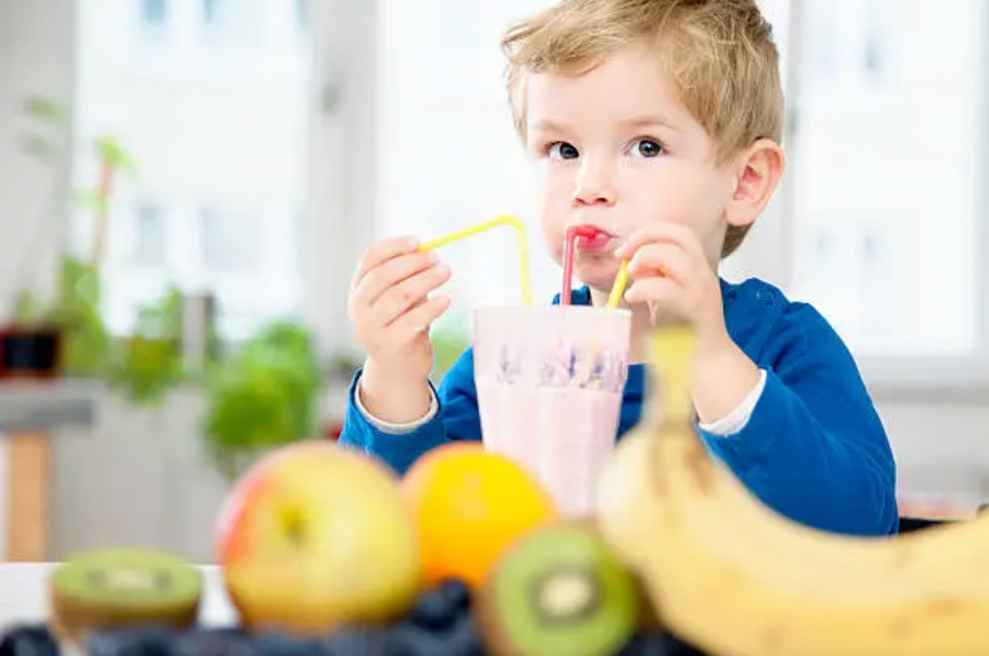 4 Kid-Approved Smoothies That Support Digestion